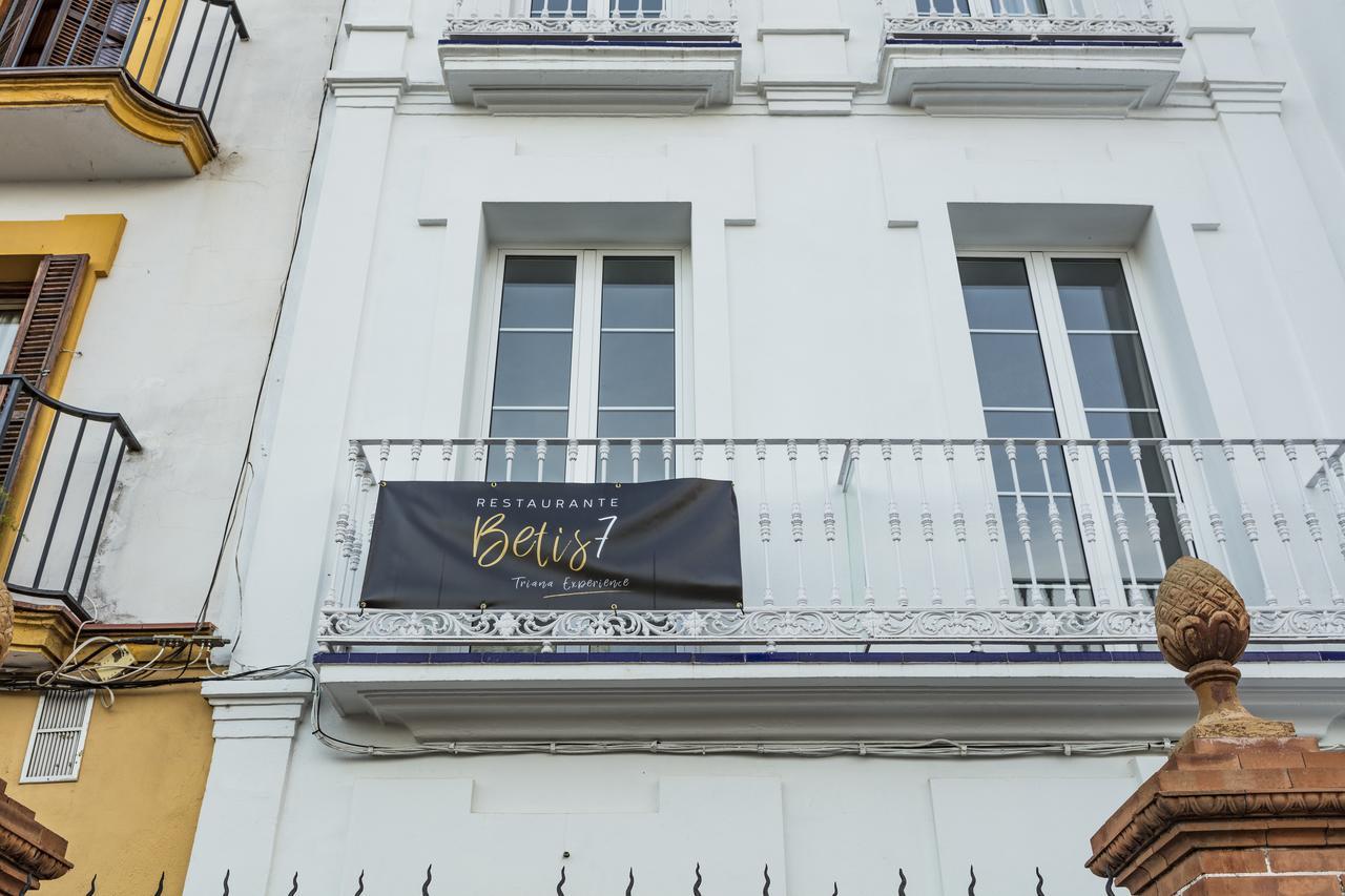Betis 7 Luxury Boutique Apartments Seville Ngoại thất bức ảnh